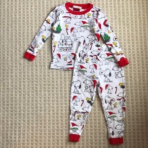 Pottery Barn Kids Peanuts Christmas Pajamas 2T
